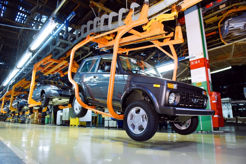 Легендарному внедорожнику LADA 4x4 – 40 лет