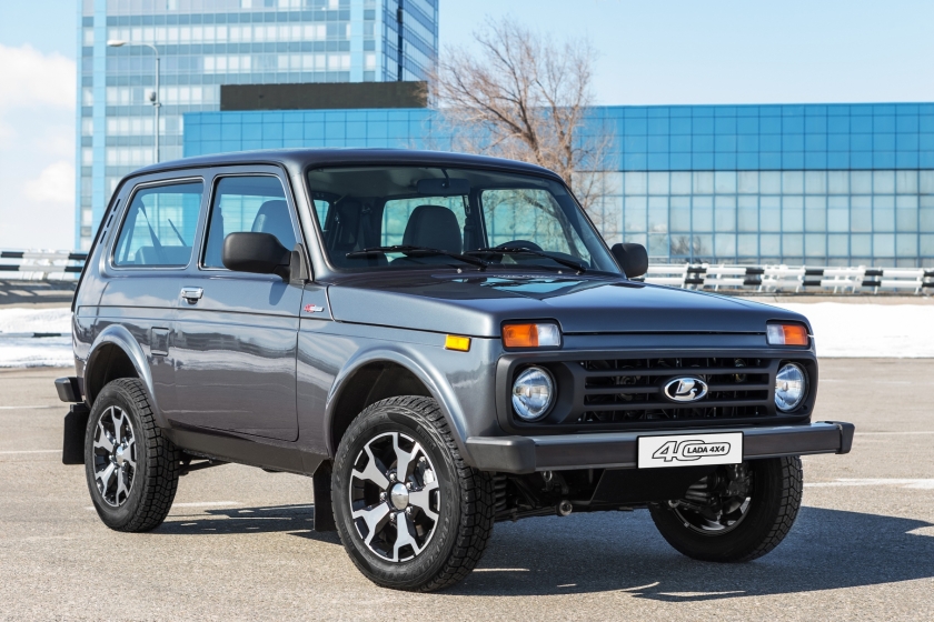 В России стартовали продажи юбилейной серии LADA 4х4 ''40 Anniversary''